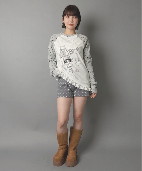 SPINNS(スピンズ)の「スエードムートンブーツ/ミドルロング(ブーツ・レディース・ベージュ/キャメル・M/L/LL)」の17枚目の写真