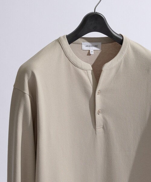 ABAHOUSE(アバハウス)の「【快適速乾】ALL SEASON COTTON Vネック スキッパーTシャツ / ヘンリーネック(Tシャツ/カットソー・メンズ・ホワイト/ブラック/グレイッシュベージュ/グレイッシュブルー・44/46/48)」の3枚目の写真