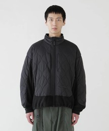 and wander（アンドワンダー）の「【and wander】quilting fleece jacket（ブルゾン）」
