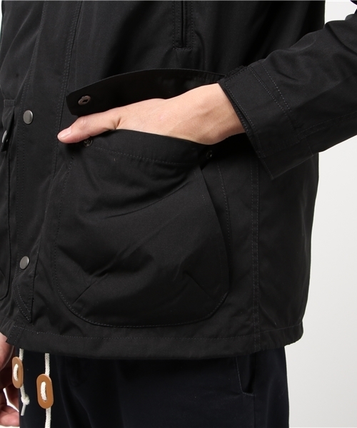 ikka（イッカ）の「3WAYボアライナーマウンテンパーカー        （マウンテンパーカー・メンズ・ブラック/キャメル・MEDIUM/LARGE/X-LARGE）」の8枚目の写真