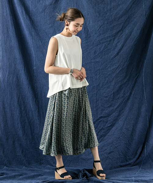 WORK NOT WORK URBAN RESEARCH(ワークノットワークアーバンリサーチ)の「WORK NOT WORK バックタックポンチノースリーブ(Tシャツ/カットソー・レディース・ネイビー/ホワイト/ピンク・FREE)」の4枚目の写真