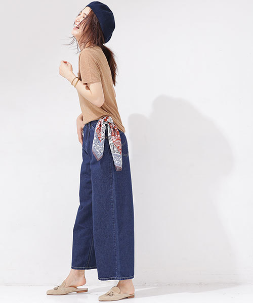 NANO universe（ナノユニバース）の「リネン混VネックTシャツ（Tシャツ/カットソー・レディース・ホワイト/ベージュ/ネイビー/ブラック/グレー・FREE）」の16枚目の写真