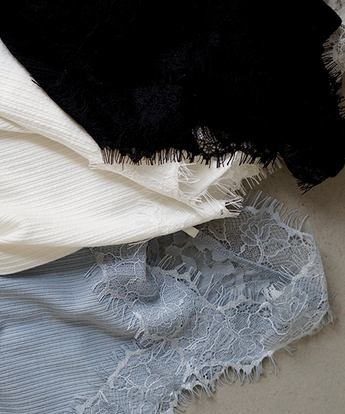 laboratory work（ラボラトリーワーク）の「バックレーステレコキャミ（キャミソール・レディース・ブラック/グレイッシュブルー/オフホワイト・MEDIUM）」の8枚目の写真