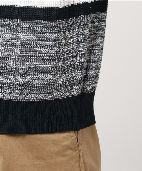 COMME CA ISM（コムサイズム）の「カラーブロック半袖ニット（ニット/セーター・メンズ・ネイビー/グレー・LARGE/MEDIUM）」の7枚目の写真