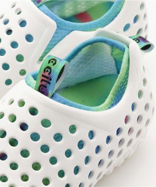 ccilu（チル）の「 ccliu チル amazon 2 アマゾンツー レインスニーカー（スリッポン・メンズ・ネイビー/イエロー/ホワイト/ホワイト系その他/ブラック/レッド・24.0cm/23.0cm/22.0cm/25.0cm/26.5cm/27.5cm/25.5cm/28.5cm）」の16枚目の写真