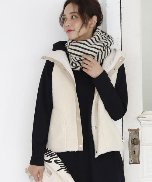 coen（コーエン）の「【昨年大ヒット・追加予約】フーデッドボアベスト(ベージュ→WEB限定)（ベスト・レディース・ベージュ/ネイビー/オフホワイト・LARGE/MEDIUM）」の16枚目の写真