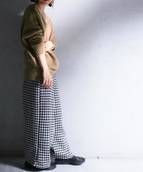 antiqua（アンティカ）の「モヘアデザインニット（ニット/セーター・レディース・ブラック/ベージュ/キャメル/ピンク/ライトブルー/ダークブラウン/ネイビー/ライトグレー・FREE）」の10枚目の写真