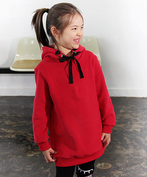 Rora（ローラ）の「Rora レッドローマン 裏起毛 ロングパーカー （パーカー・キッズ・レッド・90cm/100cm/110cm/120cm/130cm）」の11枚目の写真