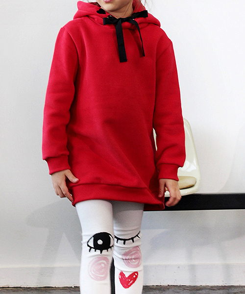Rora（ローラ）の「Rora レッドローマン 裏起毛 ロングパーカー （パーカー・キッズ・レッド・90cm/100cm/110cm/120cm/130cm）」の8枚目の写真