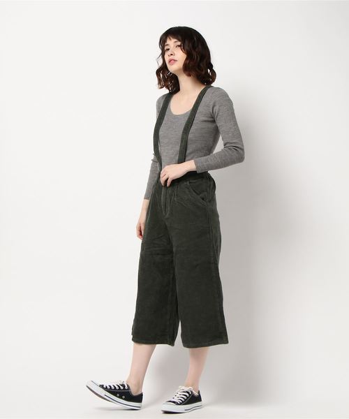 PUNYUS（プニュズ）の「サス付きコーデュロイパンツ（その他パンツ・レディース・ブラック/ダークグリーン/レッド/キャメル・1/2/3/4）」の3枚目の写真