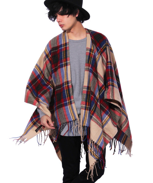 ８(eight)（エイト）の「チェックポンチョ 大判 マフラー ストール（ポンチョ・メンズ・ブラック/ベージュ/レッド/グリーン・FREE）」の3枚目の写真