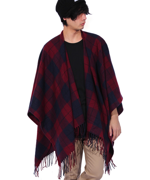 ８(eight)（エイト）の「チェックポンチョ 大判 マフラー ストール（ポンチョ・メンズ・ブラック/ベージュ/レッド/グリーン・FREE）」の4枚目の写真