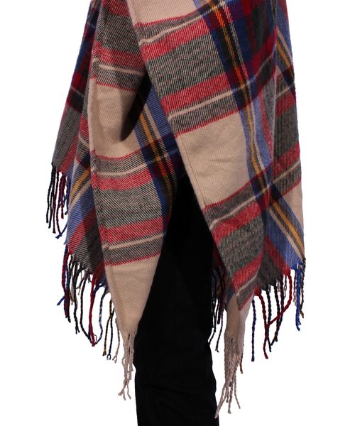 ８(eight)（エイト）の「チェックポンチョ 大判 マフラー ストール（ポンチョ・メンズ・ブラック/ベージュ/レッド/グリーン・FREE）」の18枚目の写真