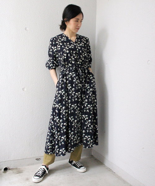ottilie（オティーリエ）の「前開き2WAY花柄ワンピース
