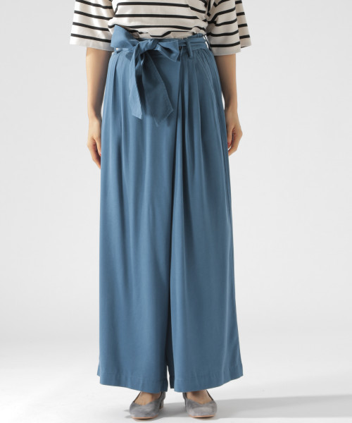 BAYFLOW(ベイフロー)の「ウエストリボンワイドパンツ 18AW(その他パンツ・レディース・チャコール/ベージュ/カーキ/ダークブルー・SMALL/MEDIUM)」の14枚目の写真