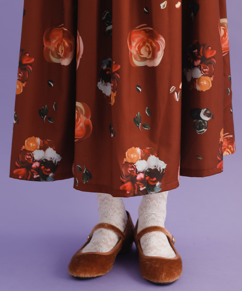 MERLOT（メルロー）の「ポールドフローラル柄スカート7856（スカート・レディース・ブラック/ブラウン・FREE）」の14枚目の写真