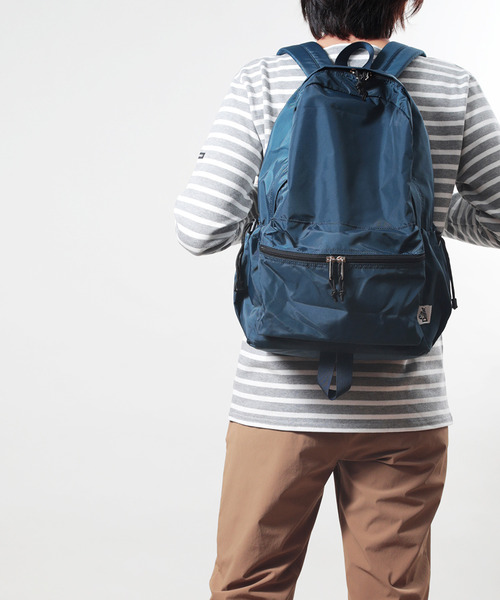 Drifter(ドリフター)の「CLASSIC PACK/クラシックパック(バックパック/リュック・レディース・ホワイト系その他/ダークグリーン/タン/グリーン系その他/ブラック系その他2/バーガンディー/ベージュ/ブラック/ネイビー/グレー/ダークブラウン/ブルー系その他/ベージュ系その他/ブラック系/ネイビー系/オリーブ・FREE)」の14枚目の写真