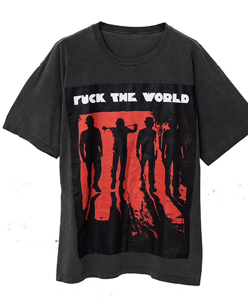 【完売】会場限定Tシャツ メイス・ウィンドゥ NO ID.(ノーアイディ)の「mt5467-ヴィンテージ加工FuckTheWorld