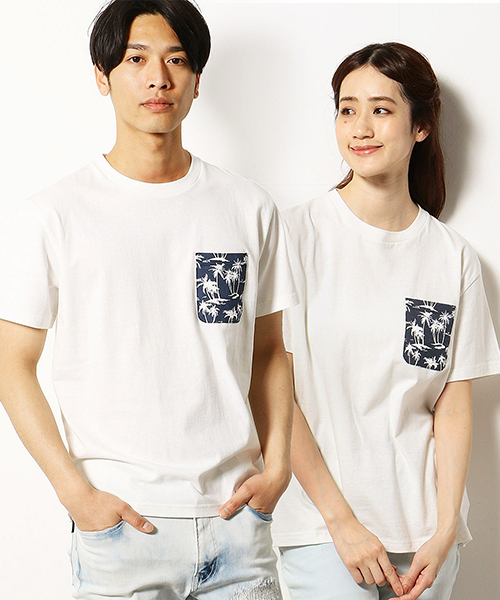 Purple&Yellow(パープルアンドイエロー)の「アロハ柄 ポケット Tシャツ(Tシャツ/カットソー・メンズ・ブラック/ネイビー・SMALL/MEDIUM/LARGE/X-LARGE/X-SMALL)」の2枚目の写真
