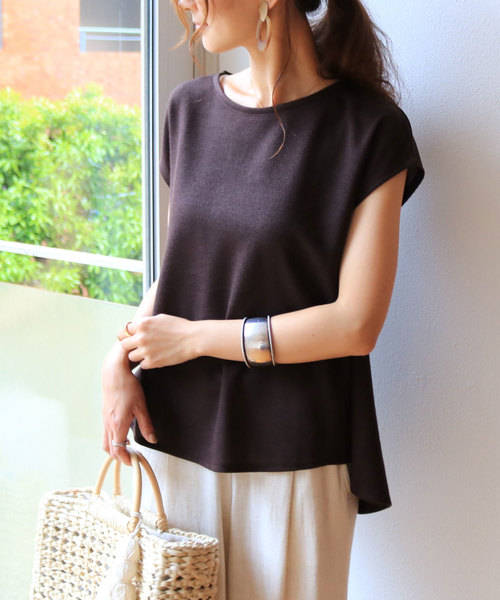 andme（アンドミー）の「ニットソーフレンチスリーブフレアトップス（Tシャツ/カットソー・レディース・オフホワイト/カーキ/ライトベージュ/ブラック/ベージュ/ネイビー/ブラウン・M）」の3枚目の写真