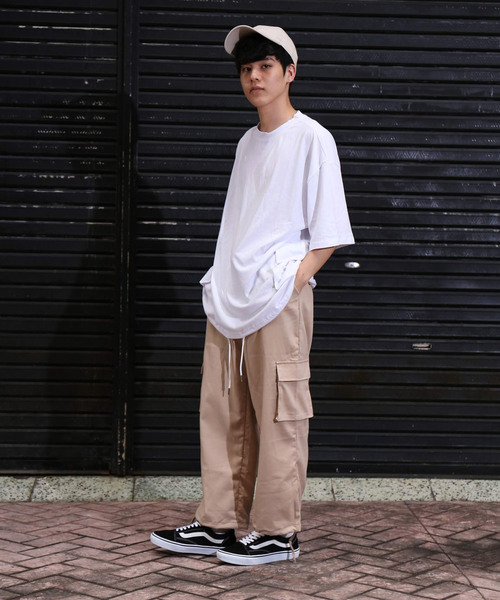 revertical(リバーティカル)の「ダブルポケット ビッグシルエットTシャツ(Tシャツ/カットソー・メンズ・ホワイト/ブラック/ベージュ/ブラウン・M/L)」の7枚目の写真