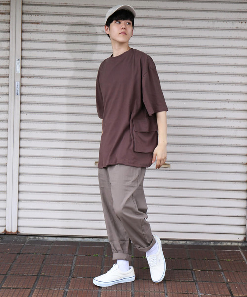 revertical(リバーティカル)の「ダブルポケット ビッグシルエットTシャツ(Tシャツ/カットソー・メンズ・ホワイト/ブラック/ベージュ/ブラウン・M/L)」の10枚目の写真
