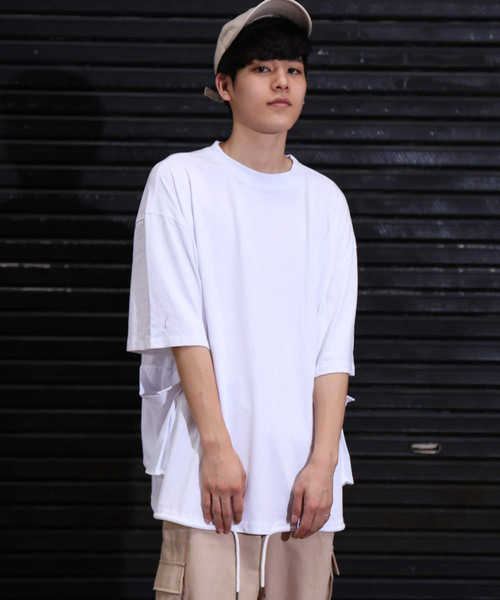revertical(リバーティカル)の「ダブルポケット ビッグシルエットTシャツ(Tシャツ/カットソー・メンズ・ホワイト/ブラック/ベージュ/ブラウン・M/L)」の12枚目の写真