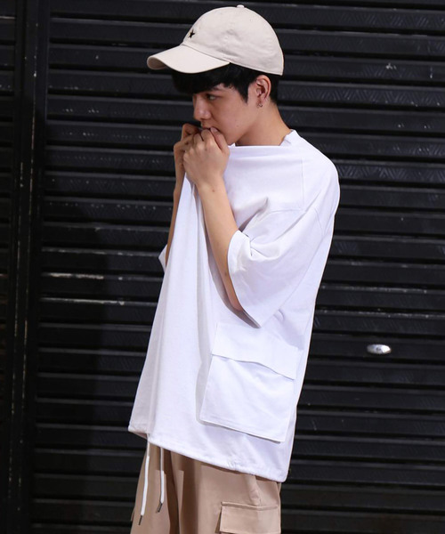 revertical(リバーティカル)の「ダブルポケット ビッグシルエットTシャツ(Tシャツ/カットソー・メンズ・ホワイト/ブラック/ベージュ/ブラウン・M/L)」の13枚目の写真