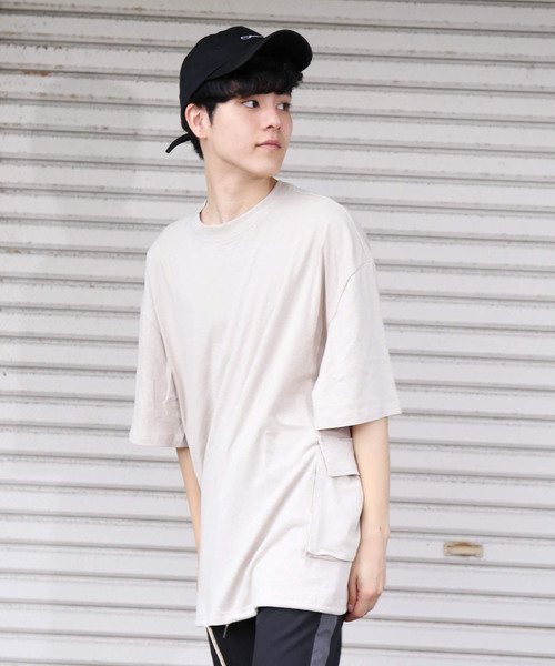 revertical(リバーティカル)の「ダブルポケット ビッグシルエットTシャツ(Tシャツ/カットソー・メンズ・ホワイト/ブラック/ベージュ/ブラウン・M/L)」の19枚目の写真