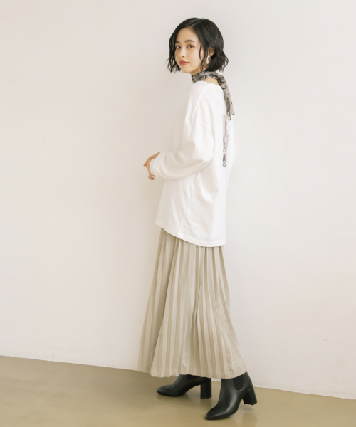 LOWRYS FARM（ローリーズファーム）の「ラメプリーツスカート　857362（スカート・レディース・ベージュ/グレー/ピンク・FREE）」の5枚目の写真