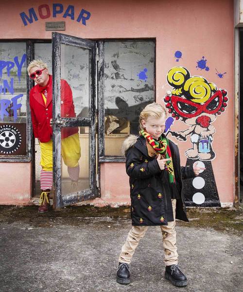 HYSTERIC MINI（ヒステリックミニ）の「EMBROIDERY 総柄刺繍モッズ  