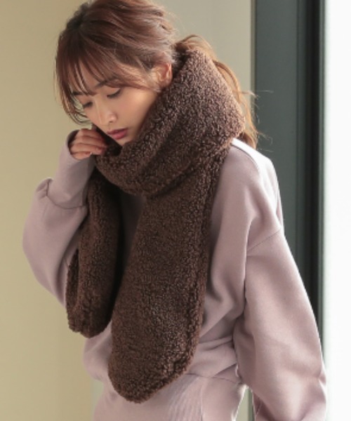 KOBE LETTUCE（コウベレタス）の「ボリュームボアマフラー（マフラー・レディース・アイボリー/ピンク/ブラウン・FREE）」の3枚目の写真