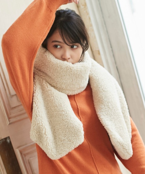 KOBE LETTUCE（コウベレタス）の「ボリュームボアマフラー（マフラー・レディース・アイボリー/ピンク/ブラウン・FREE）」の5枚目の写真