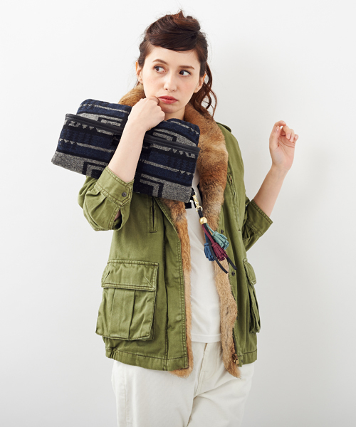 Another Edition（アナザーエディション）の「ae NTV CLT（クラッチバッグ・レディース・ネイビー/ライトピンク・ﾌﾘ-）」の9枚目の写真