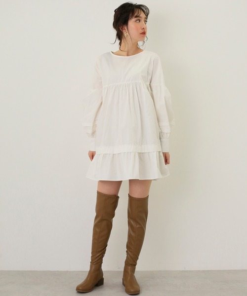 one after another NICE CLAUP(ワンアフターアナザーナイスクラップ)の「袖タック入りAラインチュニック(ワンピース・レディース・アイボリー/オフホワイト/ベージュ・FREE)」の9枚目の写真