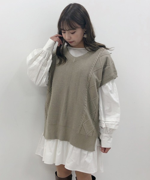 one after another NICE CLAUP(ワンアフターアナザーナイスクラップ)の「袖タック入りAラインチュニック(ワンピース・レディース・アイボリー/オフホワイト/ベージュ・FREE)」の13枚目の写真