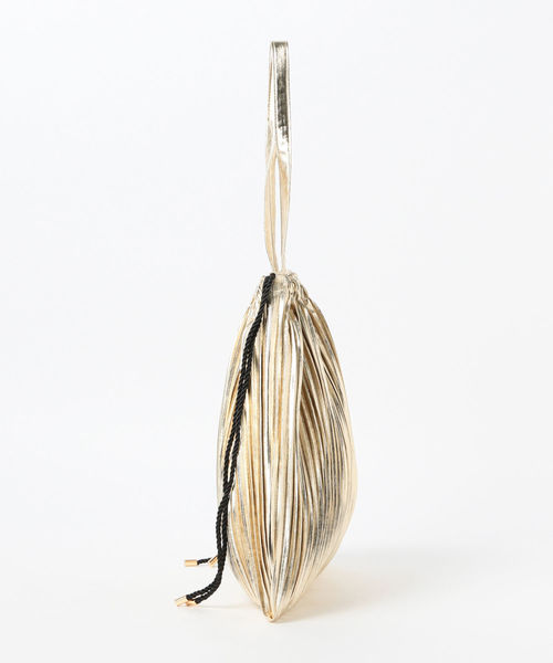 Ray BEAMS(レイビームス)の「Ray BEAMS / メタリック プリーツ バッグ(ハンドバッグ・レディース・シルバー/ゴールド・ONE SIZE)」の8枚目の写真