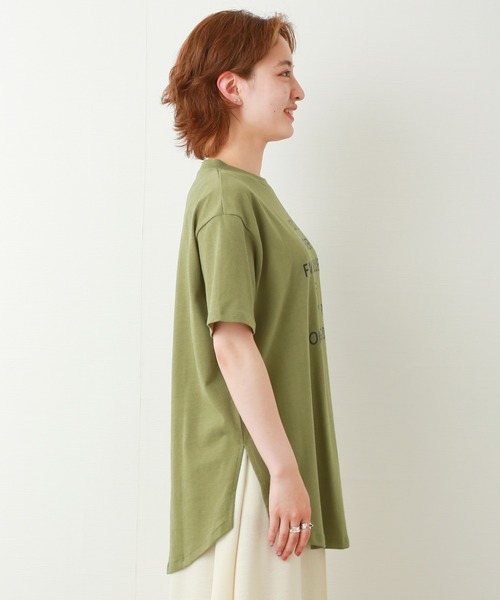 n'ee-ne（ネーネ）の「USAコットン　ロゴプリントTシャツ（Tシャツ/カットソー・レディース・カーキ/オフホワイト/ベージュ/ブラック・M/L）」の12枚目の写真