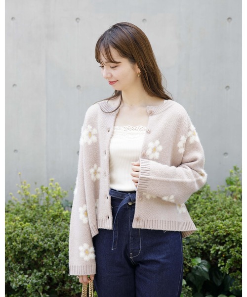 flower(フラワー)の「スイートペタルカーディガン(カーディガン/ボレロ・レディース・ベージュ/グレー・FREE)」の16枚目の写真
