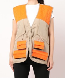 tone（トーン）の「【World Famous Sports/ワールドフェイマススポーツ】UPLAND GAME VEST (UN)（ベスト）」