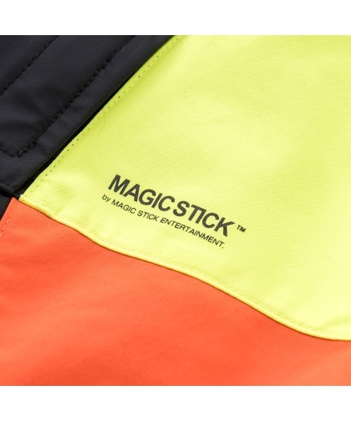 MAGIC STICK(マジックスティック)の「【MAGIC STICK】3レイヤーフューチャーコート/19FW-MS9-033(マウンテンパーカー・メンズ・ブラック/オレンジ/ライトグリーン・MEDIUM/LL/LARGE)」の12枚目の写真