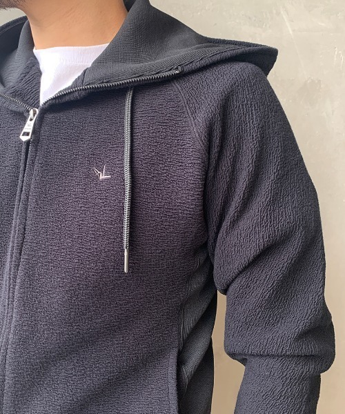 1PIU1UGUALE3 RELAX （ウノピゥウノウグァーレトレ リラックス）の