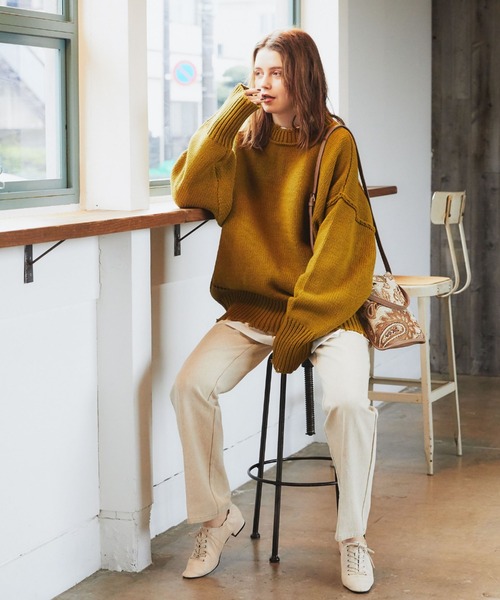 archives（アルシーヴ）の「ダメージ加工ニットプルオーバー（ニット/セーター・レディース・マスタード/パープル/ブラウン/オフホワイト/ラベンダー/ブルー・MEDIUM）」の13枚目の写真