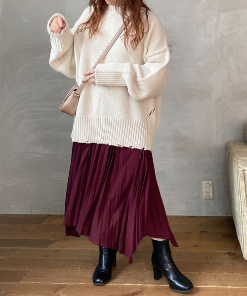 archives（アルシーヴ）の「ダメージ加工ニットプルオーバー（ニット/セーター・レディース・マスタード/パープル/ブラウン/オフホワイト/ラベンダー/ブルー・MEDIUM）」の11枚目の写真