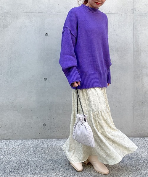 archives（アルシーヴ）の「ダメージ加工ニットプルオーバー（ニット/セーター・レディース・マスタード/パープル/ブラウン/オフホワイト/ラベンダー/ブルー・MEDIUM）」の22枚目の写真