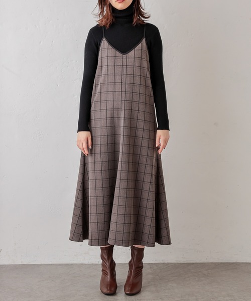 natural couture（ナチュラルクチュール）の「パイピングキャミワンピース（ワンピース・レディース・ブラック/モカ/チェック・FREE）」の20枚目の写真