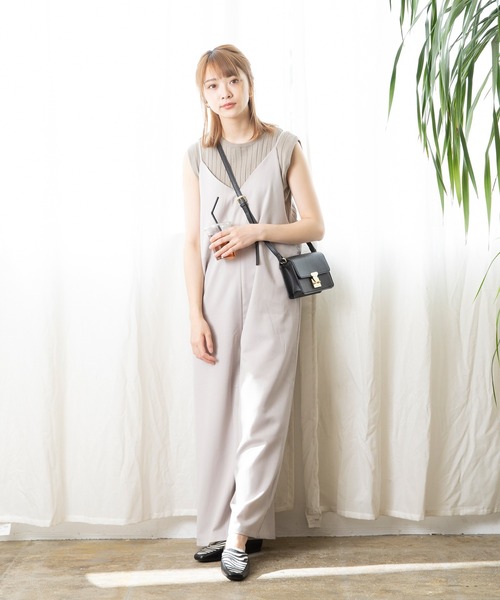 menue（メヌエ）の「スクエアトゥ フラットローファー（ローファー・レディース・グレイッシュベージュ/ブラック/ライトグリーン/アイボリー/ブラック系その他/パイソン/ブラック系その他2/ブラウン/ブラウン系その他/グレー系その他/ブラック系その他3・3L/L/S/LL/M/XS）」の22枚目の写真