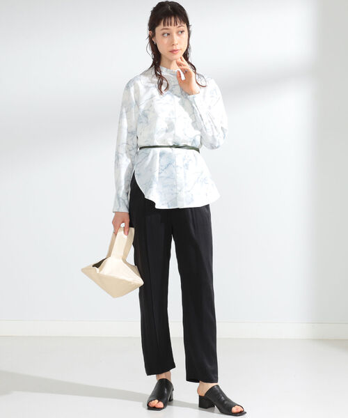 Ray BEAMS（レイビームス）の「anisotea / フラット バッグ（トートバッグ・レディース・ブラック/ベージュ・ONE SIZE）」の9枚目の写真