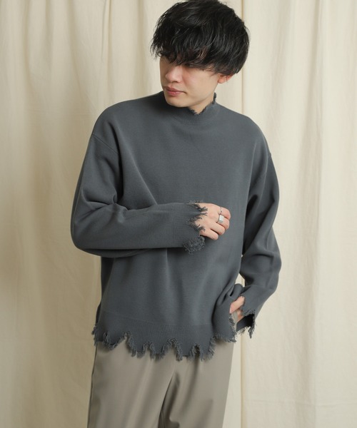 SENSE OF PLACE by URBAN RESEARCH（センスオブプレイスバイアーバンリサーチ）の「【WEB/一部店舗限定】ダメージハイネックルーズトップ（ニット/セーター・メンズ・グレー/アイボリー/グリーン系その他/ブルー系その他・MEDIUM/LARGE/X-LARGE）」の6枚目の写真