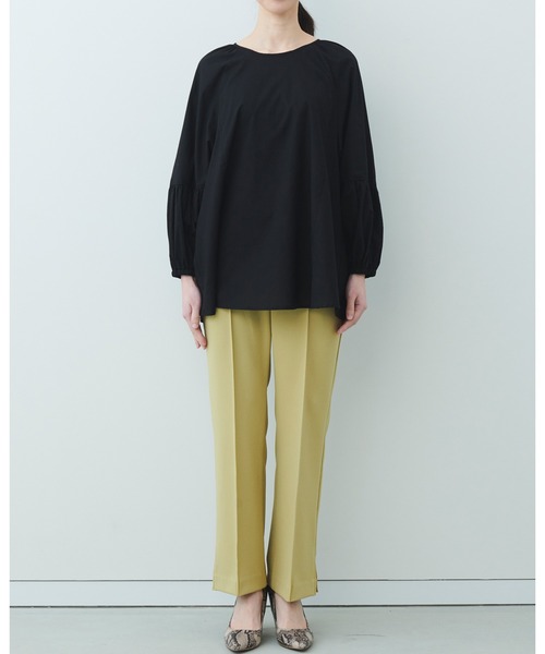 IEDIT（イディット）の「ＩＥＤＩＴ　切り替えギャザースリーブの軽やかプルオーバー（シャツ/ブラウス・レディース・ブラック/オレンジ/ベージュ・MEDIUM/XX-LARGE/LARGE/X-LARGE/XXX-LARGE/SMALL）」の6枚目の写真